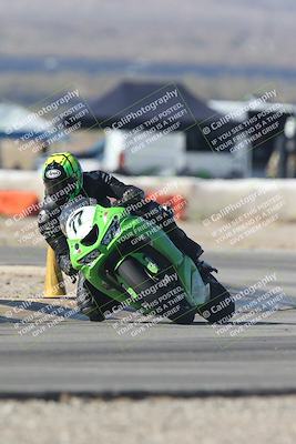 media/Sep-20-2025-Race Pace (Sat) [[d4e1b33f4d]]/Verified/Turn 2 (920am)/